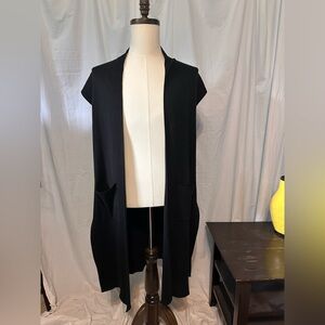 Joan Vass Studio Long Black Stretchy Open Sleeveless Sz L Cardigan. Some Pilling